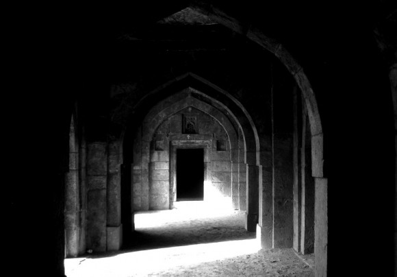 lodiarches2 14th-century light